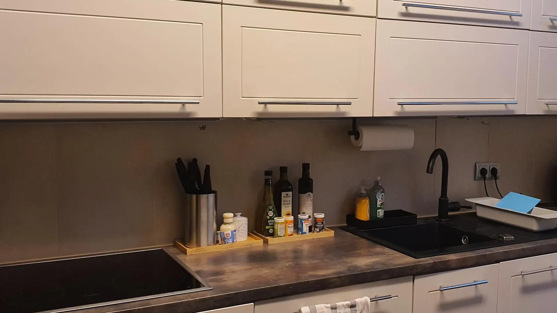 Hotel Sam - Your Cozy Stay Near Hamburg-Airport Germany