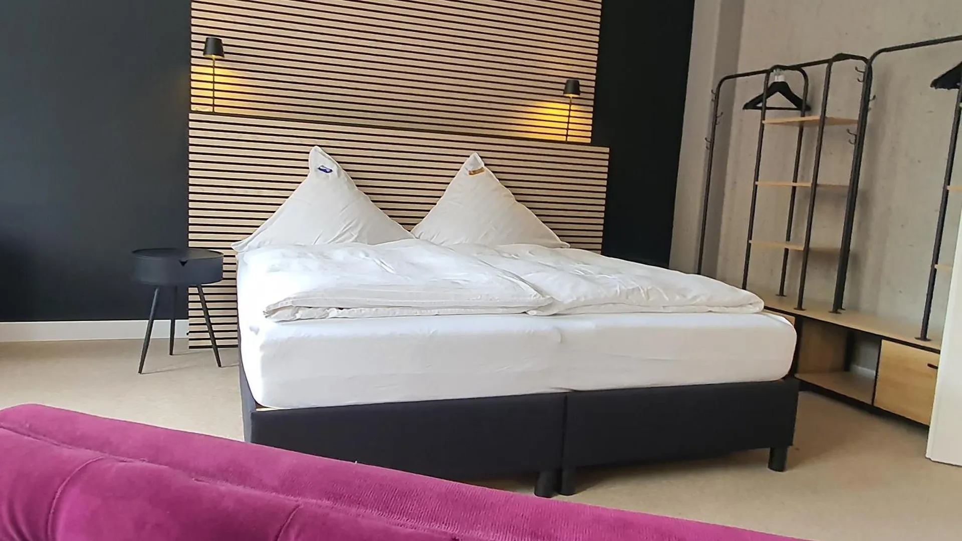 Sam - Your Cozy Stay Near Hamburg-Airport 0*, Amburgo