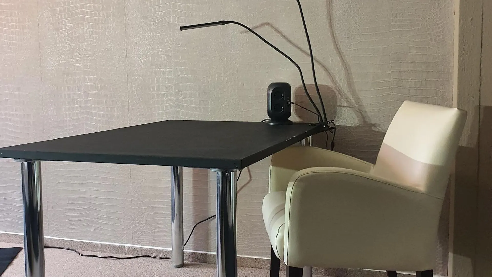 Ξενοδοχείο Sam - Your Cozy Stay Near Hamburg-Airport